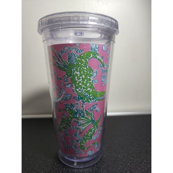 Lilly Pulitzer Tumbler with lid - Picture 3 of 3